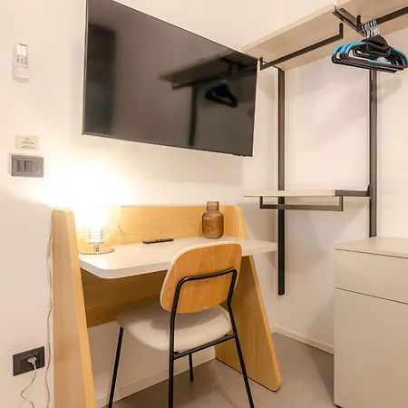 Indipendenza Lofts Апартаменты *